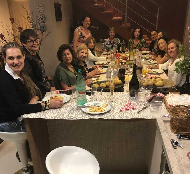aulas de inglês terceira idade em Curitiba - aulas gourmet